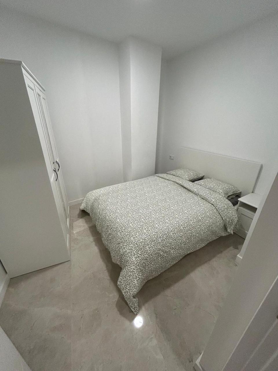 Elegance Apartment Alicante Buitenkant foto